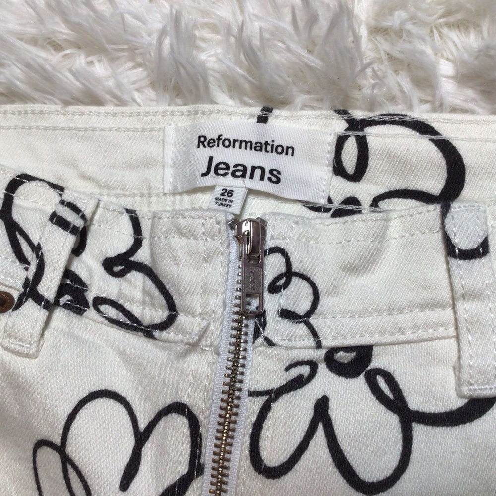 Reformation Julianna Organic Cotton Zip Straight Mid Rise White Black Flower 26 - Picture 2 of 10